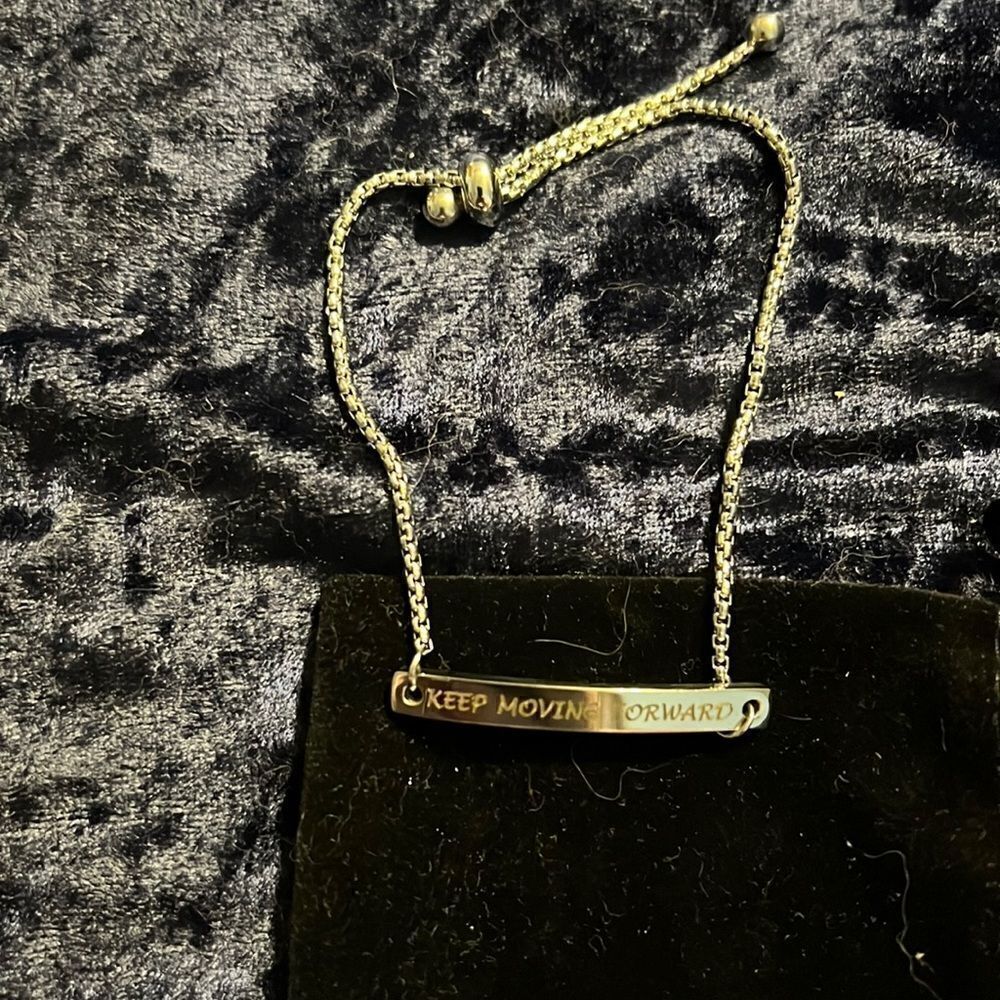 New Silver Colored Bracelet